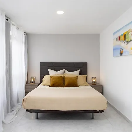 Italianway - Las Vinas דירה *