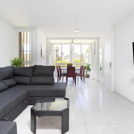 Italianway - Las Vinas דירה ארונה